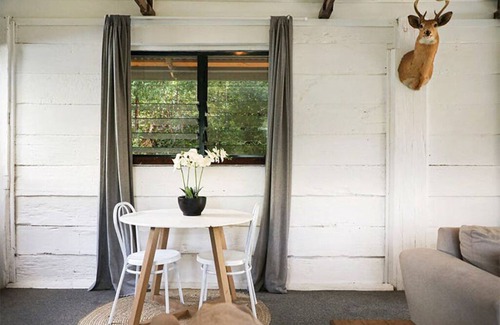 St. Albans Cabin | St Albans Stables - self contained studio styled accommodation (very rustic!)