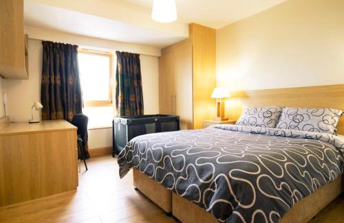 Fivemilebourne Apartment | St Angela's Lakeside Aparthotel SALA