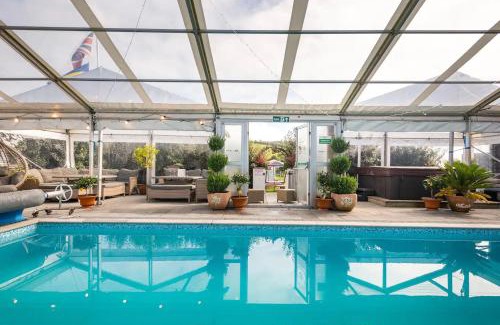Turnchapel House | St Anne's House