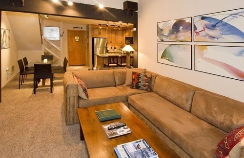 Mammoth Lakes Condo | St Anton Condos #12 (2-Bedroom) with Pool by RedAwning