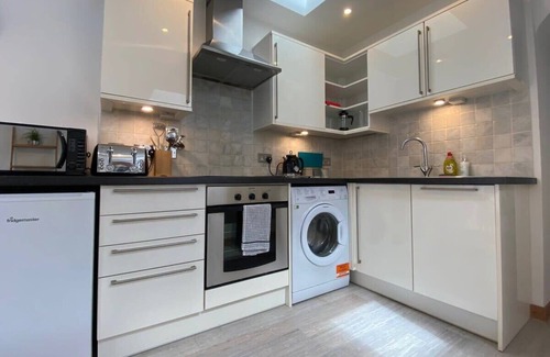 Norwich Apartment | St Benedicts Street Flat with Roof Terrace