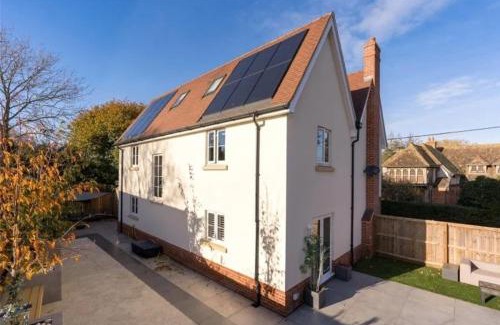 Layer de la Haye House | St Chloe