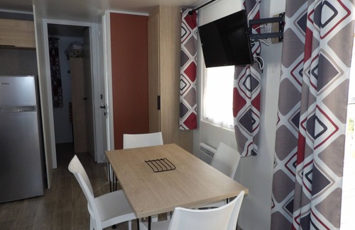 Saint-Cyprien House | St Cyprien Mobile home 6 people Linen included
