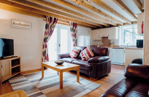 Lydstep Cottage | St David's Lodge - UK6738