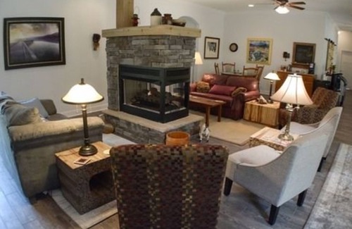 Graysville Bed & Breakfast | St Francis Cottage
