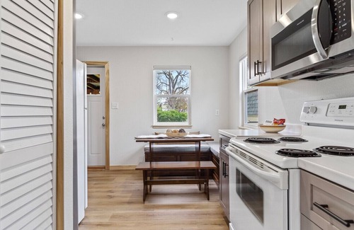 Rapid City Apartment | St Francis ★ Covered Patio With Grill★Affordable Comfy Stay★