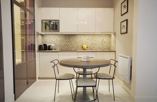 Notre-Dame-des-Champs Apartment | St Germain Elegant - 2 bedrooms apartment