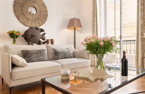 6th Arrondissement Apartment | St Germain Luxury Two Bedroom