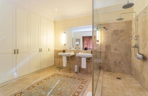 St. James House | St James Guest Houses