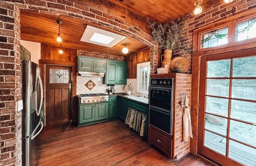 Los Alamos House | St Joe’s Heritage House Los Alamos, CA - Sleeps 10 with AC & Wifi