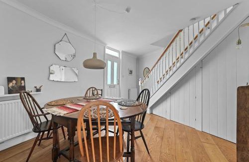 Bury St Edmunds House | St John's Corner Cottage, Bury St. Edmunds