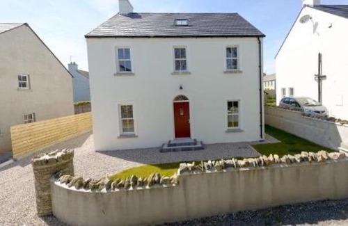 Strangford House | St Johns