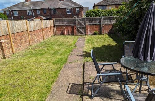 Doncaster Apartment | St Johns Hse-Sleeps 6-Fully Equipped-Workers-short, long stays