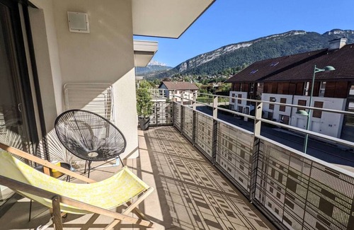 Saint-Jorioz Apartment | ST-JORIOZ centre, appartement avec terrasse , 4PERS