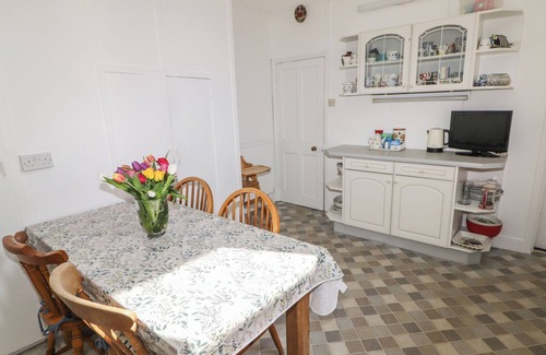 St Brides House | ST JUSTINIANS, pet friendly, character holiday cottage in St Davids