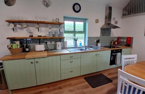 Hollywood House | St Kevins Cottage