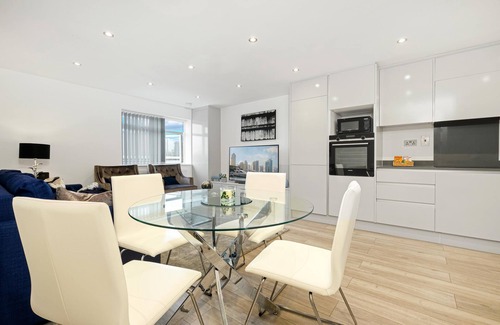 South Ruislip Apartment | St Martins House Luxury Apartments Ruislip- Apt D