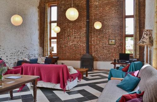 New Buckenham House | St Mary's Chapel