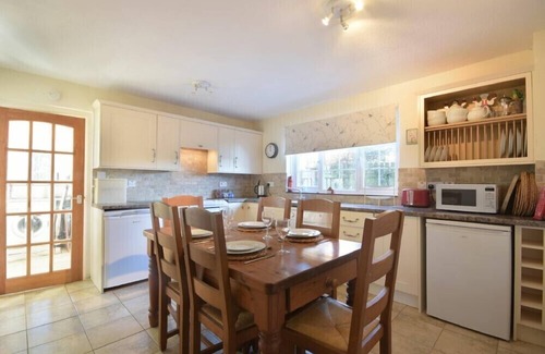 Newton by the Sea Cottage | ST MARYS COTTAGES NO4, pet friendly in Low Newton-By-The-Sea