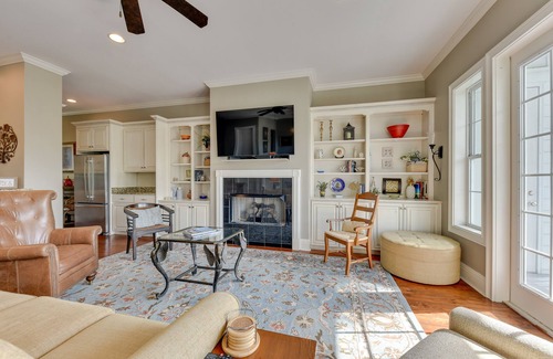 St. Marys House | St Marys Townhome w/Community Hot Tub & Boat Dock