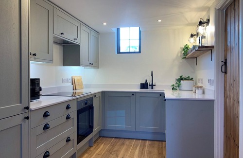 Angelbank Cottage | St Milburga Chapel - luxury holiday cottage with free EV charger