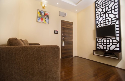 Pallavaram Hotel | St Parklane Airport Hotel Chennai