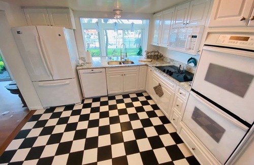 Vina Del Mar Island House | St Pete Beach Vina Del Mar Waterfront Dock Boat Slip 3/2