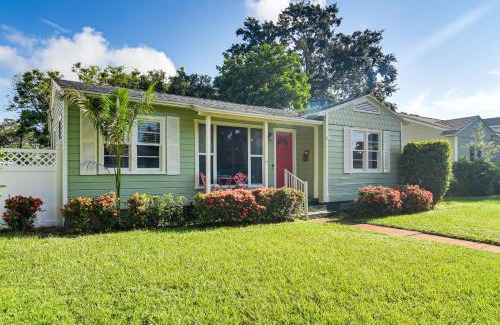 St. Petersburg - Clearwater House | St Pete Home for Retreat and Corporate Travelers