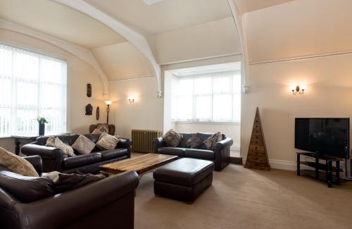 Bacton House | St Peters Court