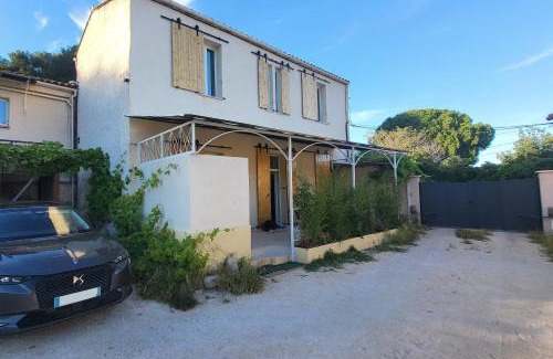 Martigues House | St PIERRE - Petit Mas et Son Cocon des Amis