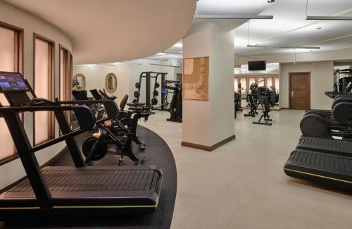 Downtown Resort | St. Regis Aspen Resort