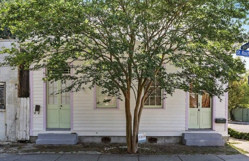 Saint Roch Apartment | St Roch Hideaway- Cozy 1br in Great Location