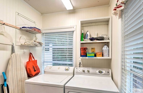 East Beach Cottage | St. Simons Island Cottage ~ 1 Block Walk to Beach!