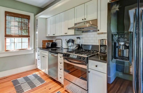 Downtown Charleston House | St. Tropez House | Historic 2-Story w/Courtyard