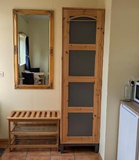 Husavik Apartment | Staðarhóll Guesthouse room A