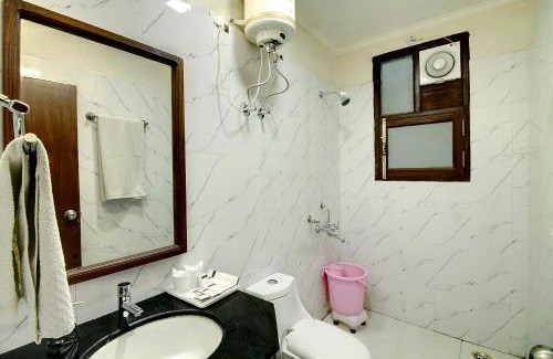 DLF Phase 3 House | STAAYZ Premium Gurgaon