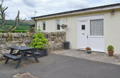 Newcastle-upon-Tyne Cottage | Stable Cottage - UKC645