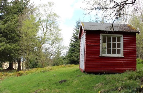 Dunblane Cottage | Stable Cottage Sleeps 4 (2 Bedrooms) On Scottish Country Estate