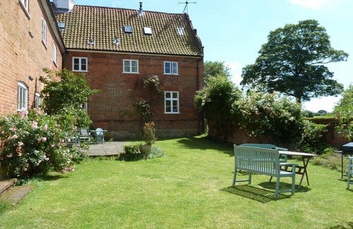 Norwich Cottage | Stables cottage - fully accessible with you in mind