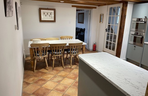 East Norton Cottage | Stables Cottage