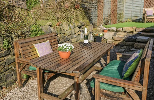 Todmorden Cottage | Stables Cottage