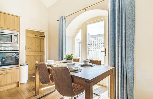 Fremington Cottage | STABLES COTTAGE, pet friendly, character holiday cottage in Whorlton