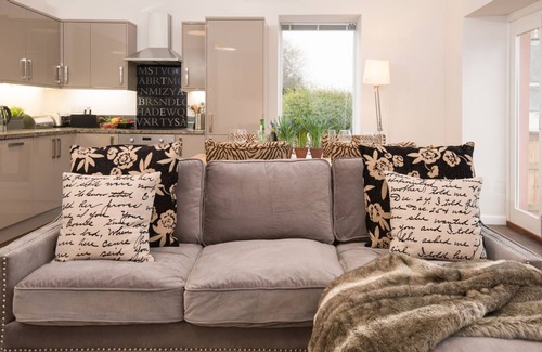 Gattonside House | STABLES - stylish barn conversion, sleeps 4, close to picturesque Melrose
