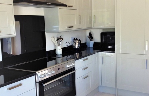 Carsington House | Stables with hot tub & swimming pool in the countryside - 5 ensuite bedrooms