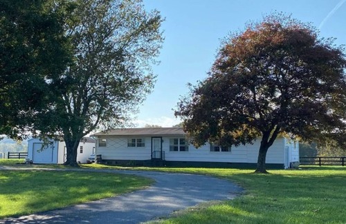 Keene House | Stableview Cottage