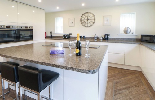 Tudhoe Cottage | STACKYARD HOUSE, pet friendly, country holiday cottage in Tudhoe