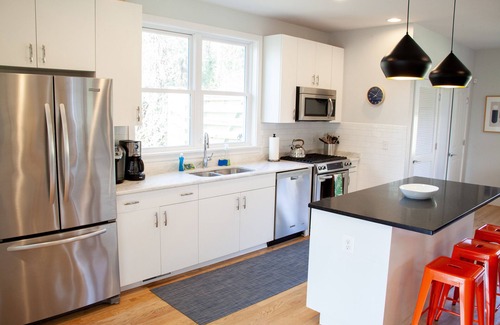 Jefferson Park Avenue House | Stadium Cottage | Beautiful Home Steps Away From Scott's Stadium/UVA Grounds