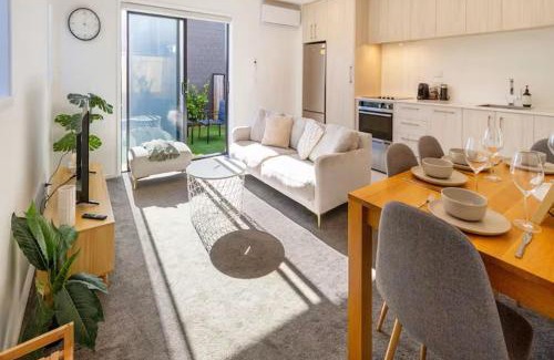Christchurch City Centre Apartment | Stadium Suite on Southwark - Luxury in City Centre