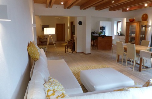 Bach a.d.Donau Apartment | Stadtnahe Ferienwohnung für Naturliebhaber mit Blick Über die Donau