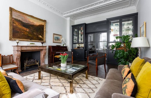 Royal Borough of Kensington and Chelsea Apartment | Stafford Terrace II